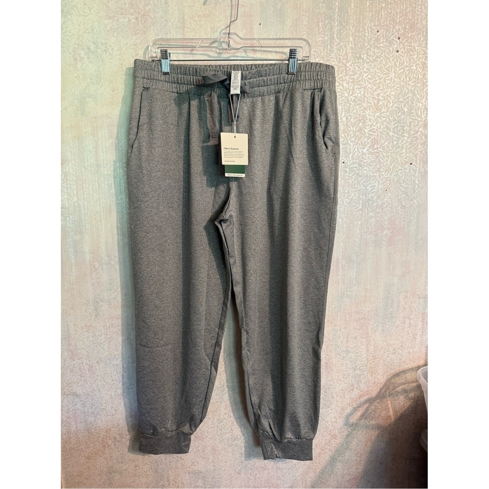 Athletic Heather Gray High Waisted Jogger Pants with Pockets and Scrunch Back